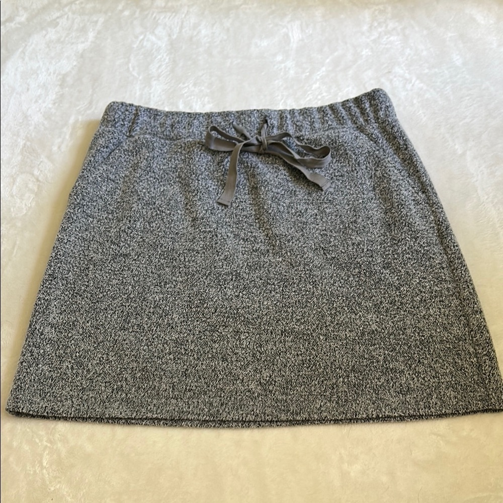 Loft Gray Women's Skirt with pockets